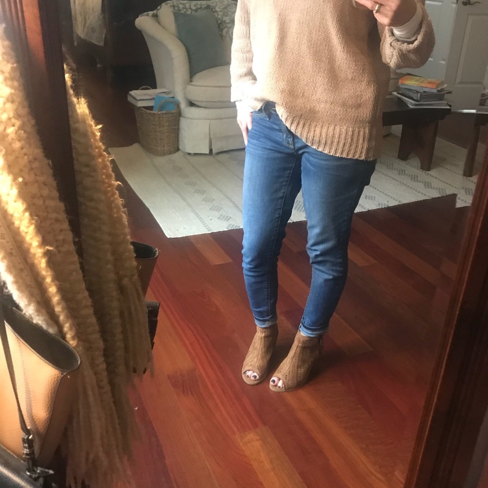 ♥️New Brown Peep toe heels! Size 7 Vegan suede - Picture 3 of 6